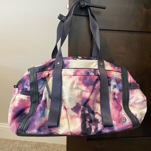 Lululemon Urban Warrior Duffel Bag